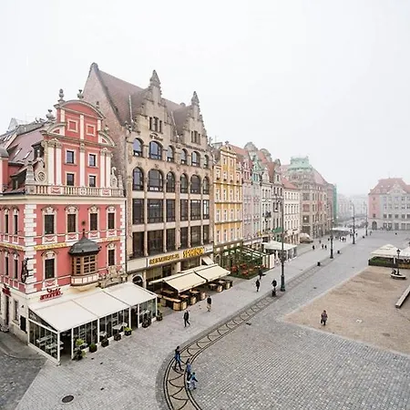 Market Square - Rynek 42- Next To Town Hall - 4 People